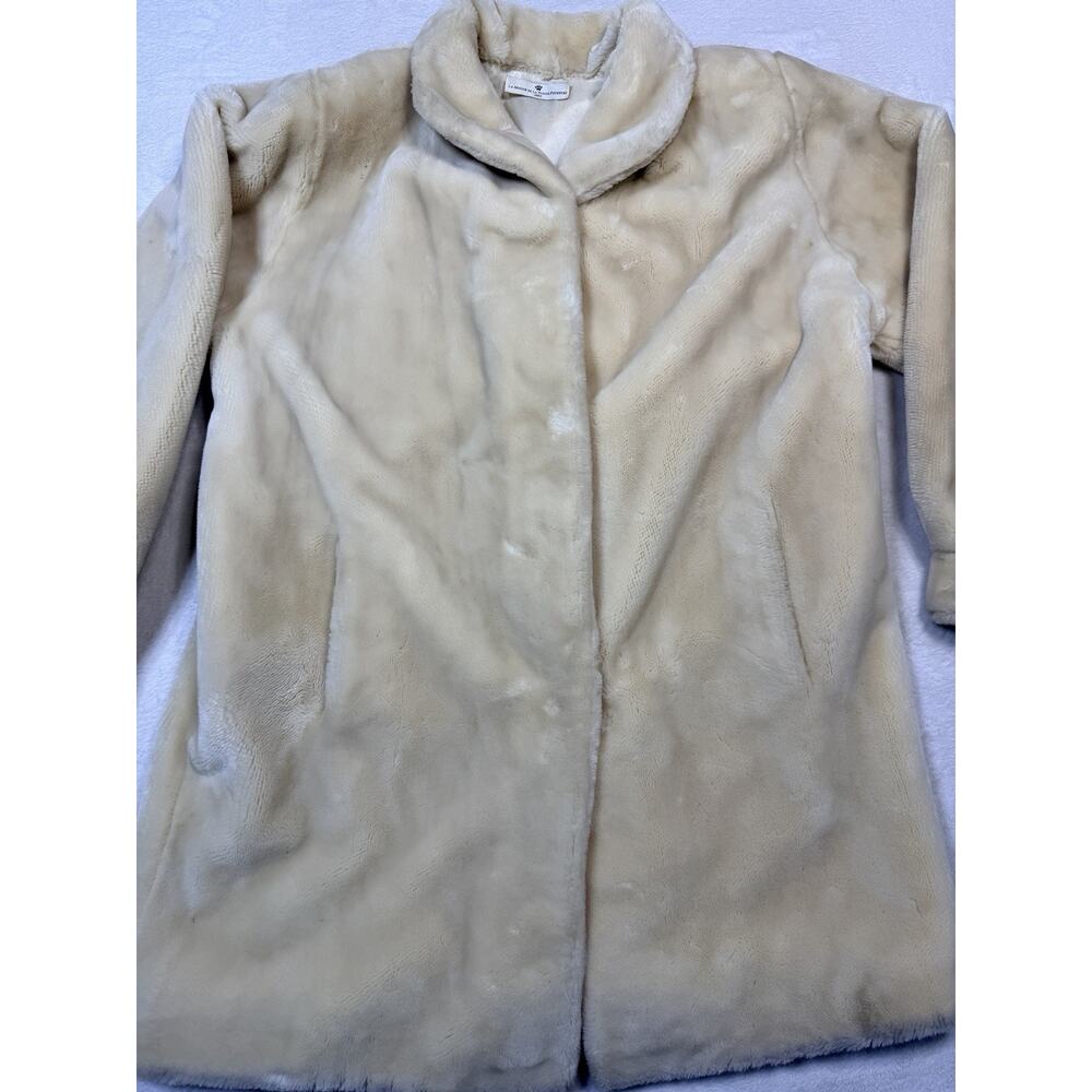 La Maison de la Fausse Fourrure Paris VTG Faux Fur Coat Winter White Plush SZ L